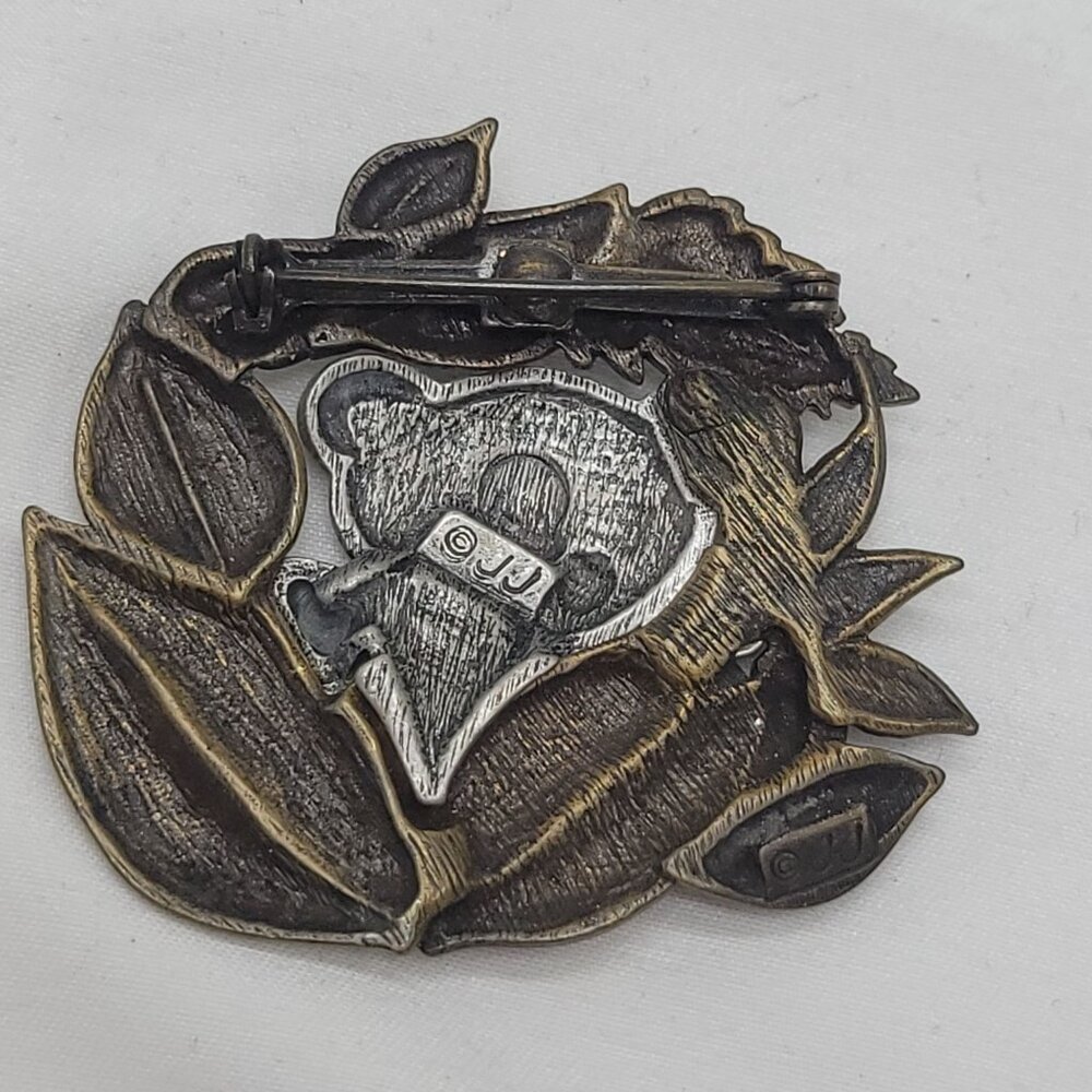 JJ Vintage Leopard Jungle Brooch Pin Pewter Brass Leaf Design Animal Jewelry - Picture 3 of 9